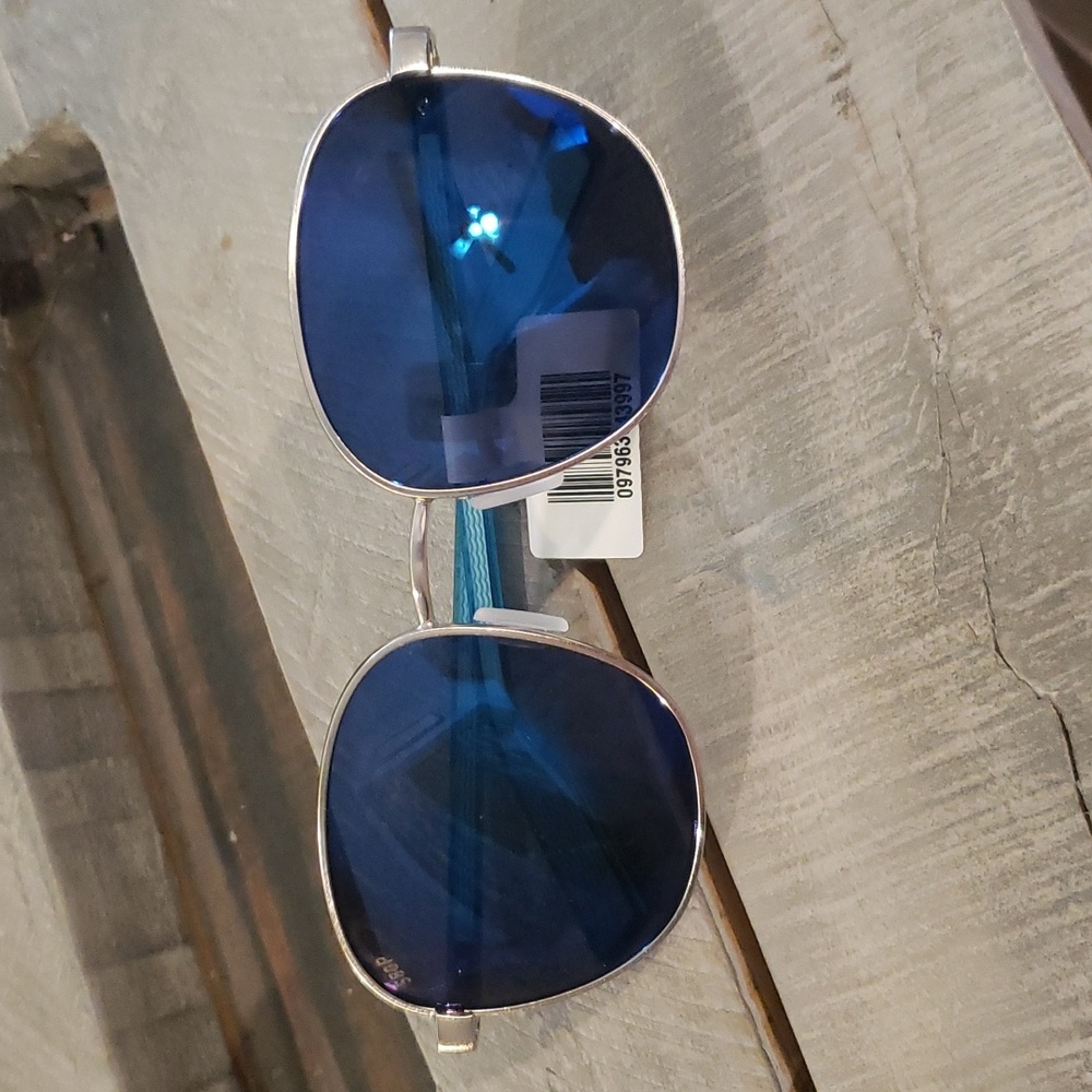Brand New Costa Del Mar Egret polarized sunglasses Unisex